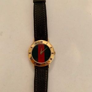 💯 Authentic Gucci Watch